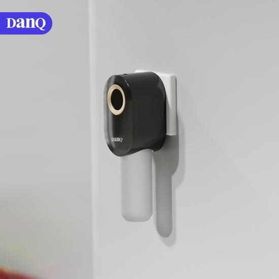 DanQ Aromatherapy Diffuser, Plug-In Diffuser for Home and Office